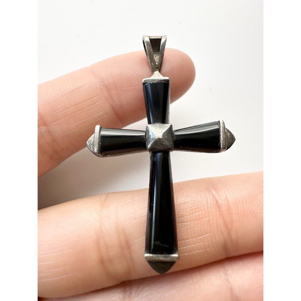 Vintage Sterling Silver 925 Black Onyx Cross Pendant
